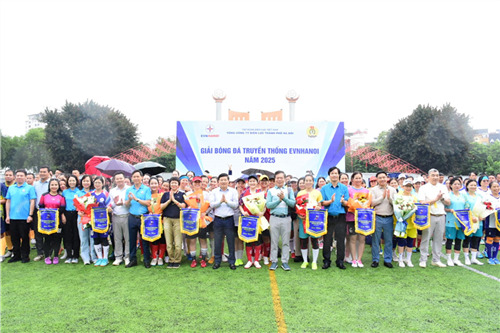 EVNHANOI khai mạc giải bóng đá truyền thống năm 2025