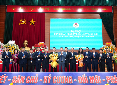 Thắp sáng niềm tin từ sức mạnh đoàn kết