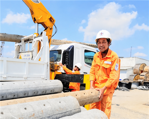"Người giữ kho báu" của Công ty Điện lực thành phố Cần Thơ và hành trình gần 3 thập kỷ tận tụy