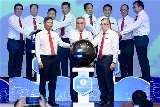 EVNHCMC phát động đợt thi đua “100 ngày tăng tốc, bứt phá”