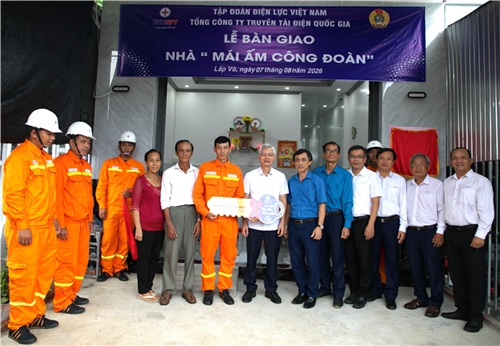 Ấm áp nghĩa tình từ “Mái ấm Công đoàn”
