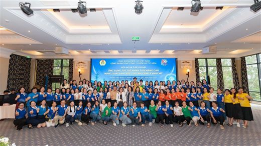 Nữ cán bộ công đoàn EVNHCMC nâng cao kỹ năng số, hưởng ứng Ngày Kỹ năng lao động Việt Nam