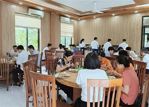Chăm lo người lao động từ những điều bình dị