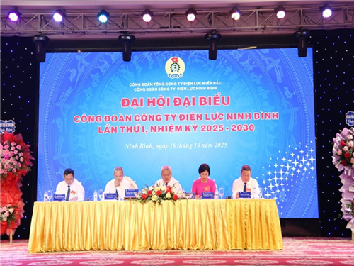 Đại hội Công đoàn Công ty Điện lực Ninh Bình lần thứ I nhiệm kỳ 2025-2030 : khẳng định tinh thần đoàn kết, ý chí quyết tâm của đoàn viên công đoàn sau sáp nhập.