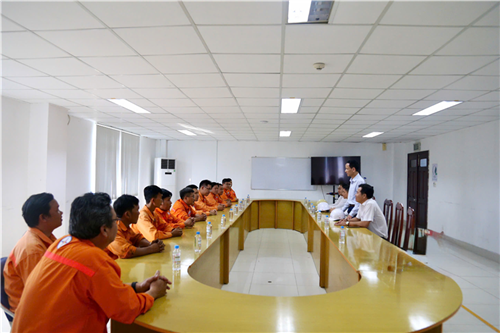 Công đoàn EVNGENCO1 thăm hỏi, động viên người lao động Công ty Nhiệt điện Duyên Hải dịp Tết Bính Ngọ năm 2026