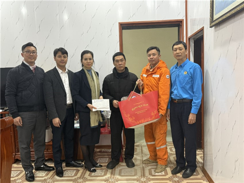 Kịp thời hỗ trợ đoàn viên gặp hoàn cảnh đặc biệt khó khăn dịp Tết Bính Ngọ 2026