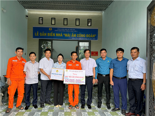 Trao “Mái ấm Công đoàn” cho đoàn viên Công ty Thủy điện An Khê – Ka Nak