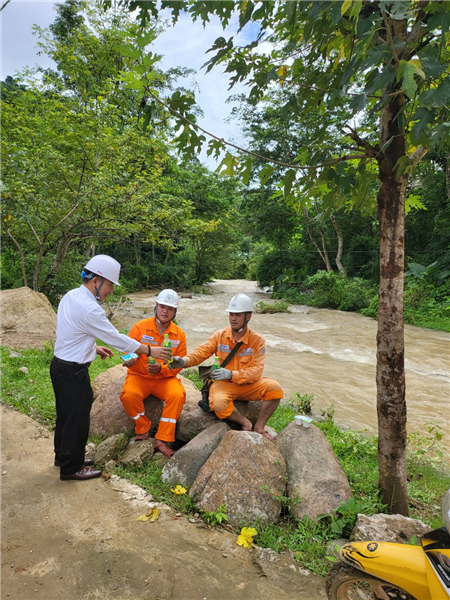 MỘT ĐIỀU CON CHƯA NÓI