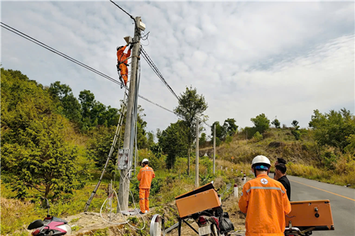 Hoàn thành lắp đặt công tơ cho 40 hộ dân ấp Bàu Chim, xã Tân Phú, tỉnh Đồng Nai