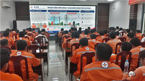 NÂNG CAO NĂNG LỰC MẠNG LƯỚI AN TOÀN VỆ SINH VIÊN BẰNG TƯ DUY QUẢN TRỊ RỦI RO HIỆN ĐẠI