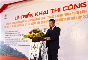 05 Ông Bùi Phương Nam – Giám đốc Ban QLDA Điện 1 Báo cáo tại buổi Lễ