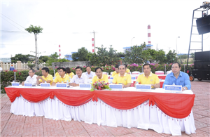 04 Các Đại biểu dự Lễ khai mạc Hội thao