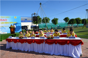 07 Các Đại biểu dự Lễ bế mạc Hội thao