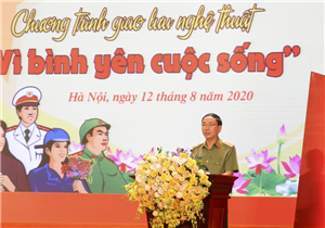 03 Thiếu tướng, Thứ trưởng Bộ Công an Trần Quốc Tỏ phát biểu tại buổi lễ