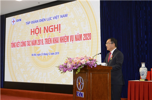 07 Chủ tịch Hội đồng thành viên EVN Dương Quang Thành phát biểu tiếp thu ý kiến chỉ đạo của Thủ tướng Chính phủ tại Hội nghị