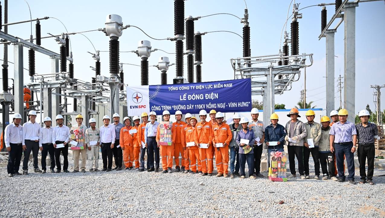 Ngành điện sát cánh cùng người lao động trên các công trường thi công xuyên Lễ 30/4 - 1/5 6