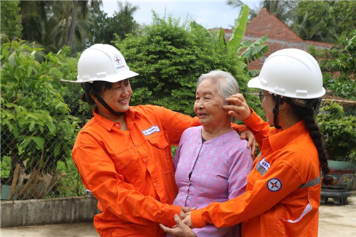 Nữ công PC Gia Lai – Chung nhịp bước, lan tỏa yêu thương