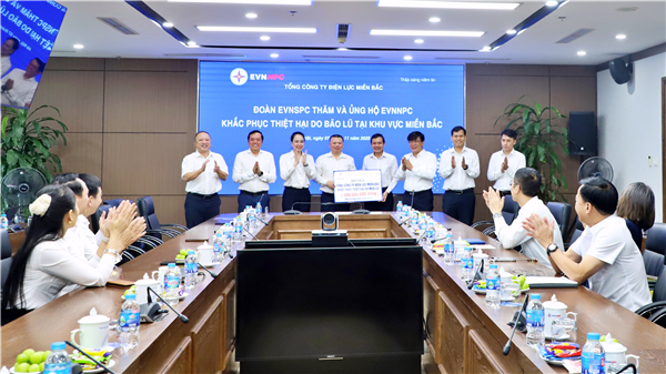 Lan tỏa tinh thần “Nghĩa tình ngành Điện”, chia sẻ khó khăn với Tổng công ty Điện lực miền Bắc sau thiên tai, bão lũ.