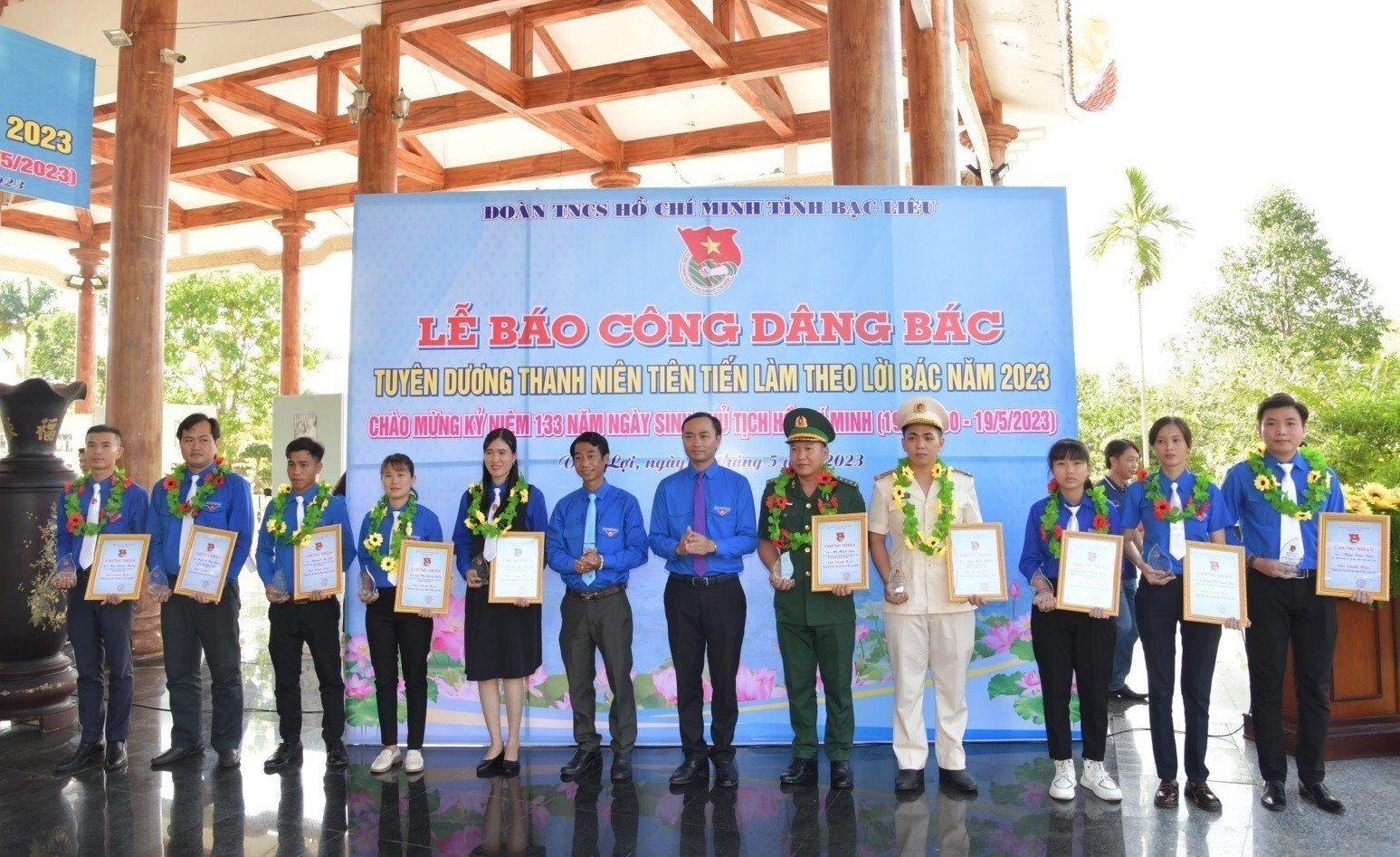 Gương sáng “Thanh niên làm theo lời Bác”  1