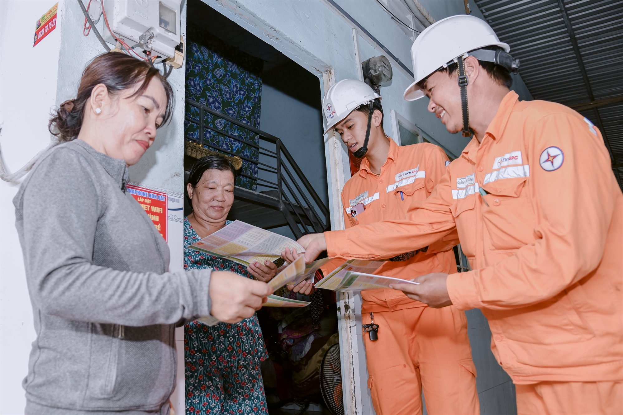 Tăng cường cảnh báo và chủ động ý thức với các cuộc gọi giả mạo nhân viên Điện lực 2