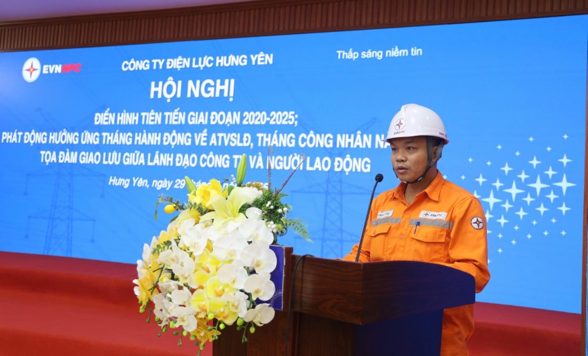 Anh Vũ Mạnh Tùng- Đội trưởng tận tâm của PC Hưng Yên, Người lao động tiêu biểu ngành Điện năm 2025 1