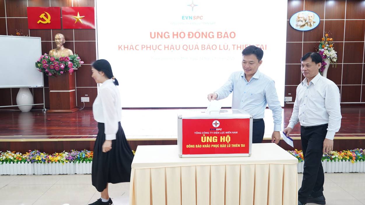  EVNSPC ủng hộ đồng bào khắc phục hậu quả bão lũ, thiên tai 3