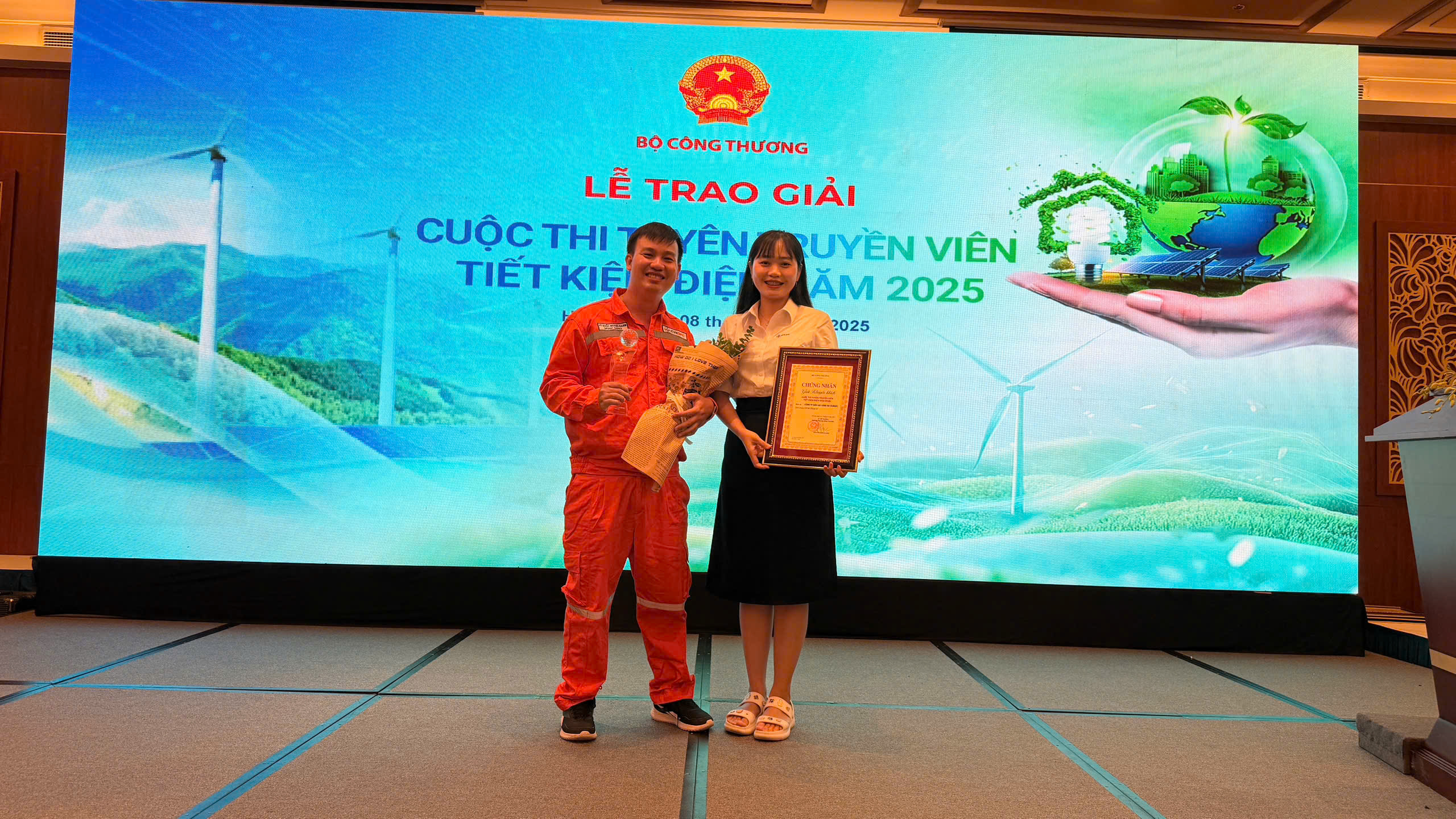 Gặp gỡ nhân viên “giữ lửa” truyền thông của Công ty Điện lực Tây Tây Ninh 1