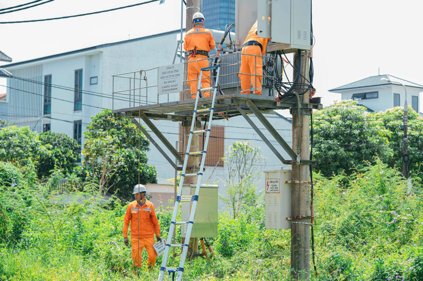 Giữ sáng miền gió Lào nắng lửa 1