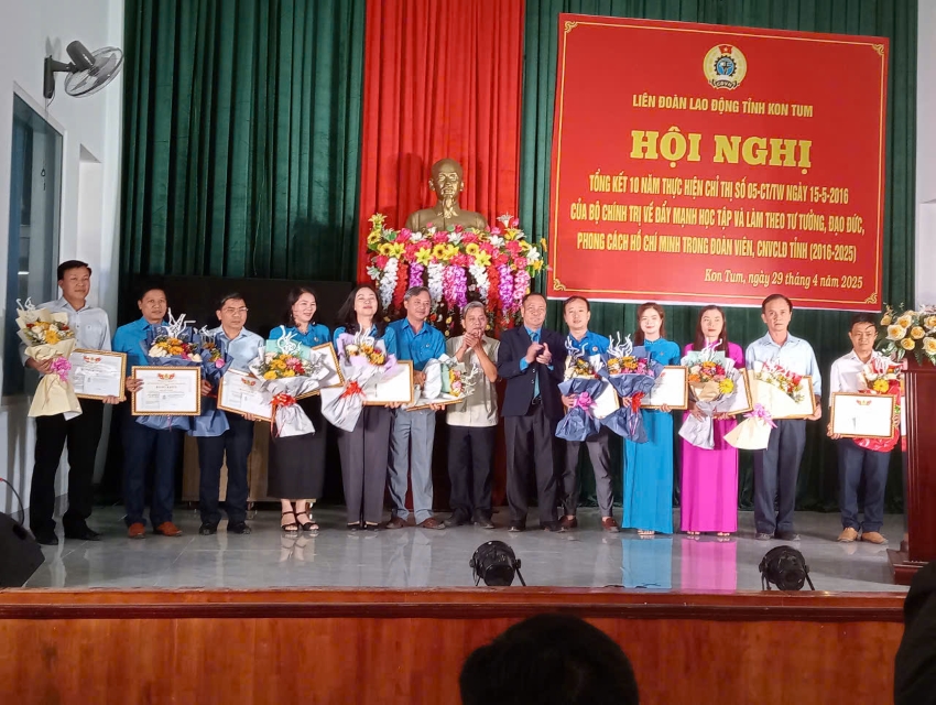 HÀ HẢI ĐĂNG – CÁN BỘ CÔNG ĐOÀN TẬN TẬM VỚI CÔNG VIỆC VÀ HOẠT ĐỘNG PHONG TRÀO  9