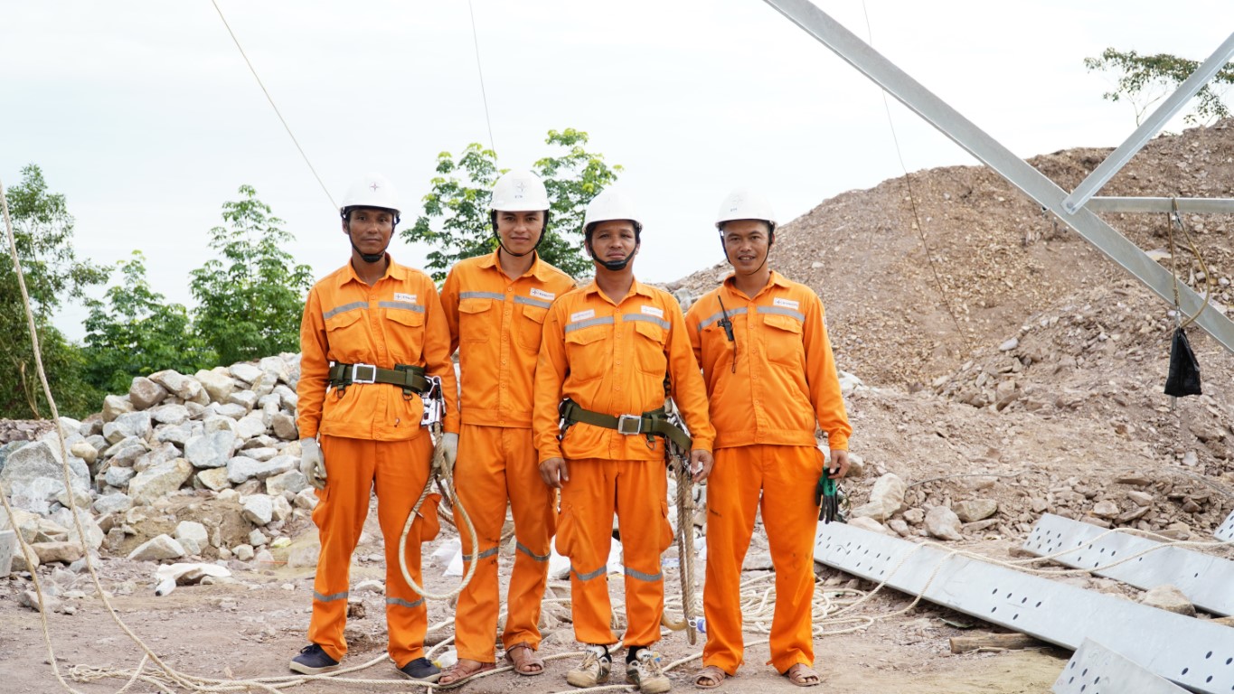 Người thợ điện tận tụy Phạm Quý Thành – Gương sáng ngành Điện Quảng Trị 2