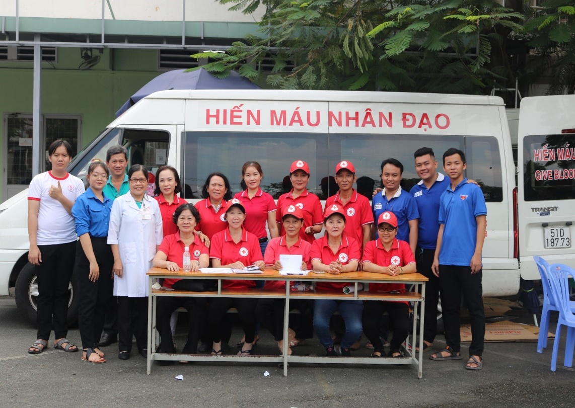 PHÓ BÍ THƯ ĐOÀN TRƯỜNG CAO ĐẲNG ĐIỆN LỰC HỒ CHÍ MINH “NGỌN LỬA NHIỆT HUYẾT CỦA TUỔI TRẺ” 