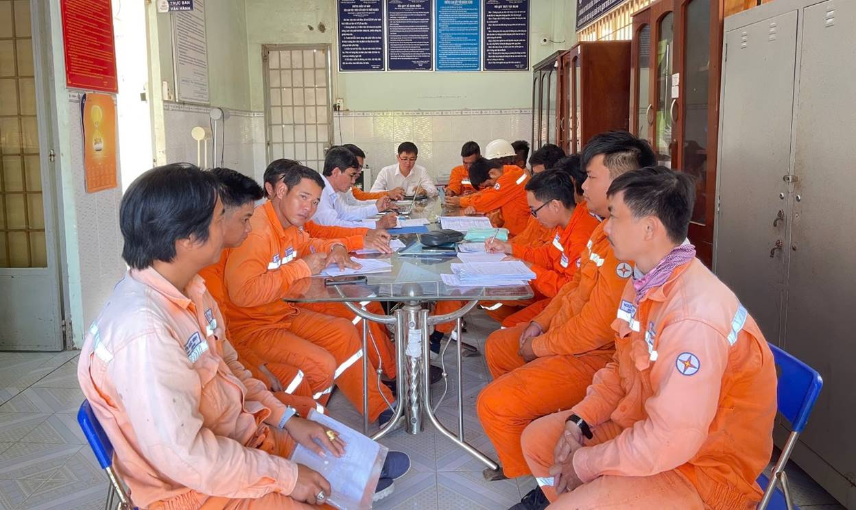 SINH HOẠT AN TOÀN VĂN HÓA ĐẦU GIỜ LÀM VIỆC