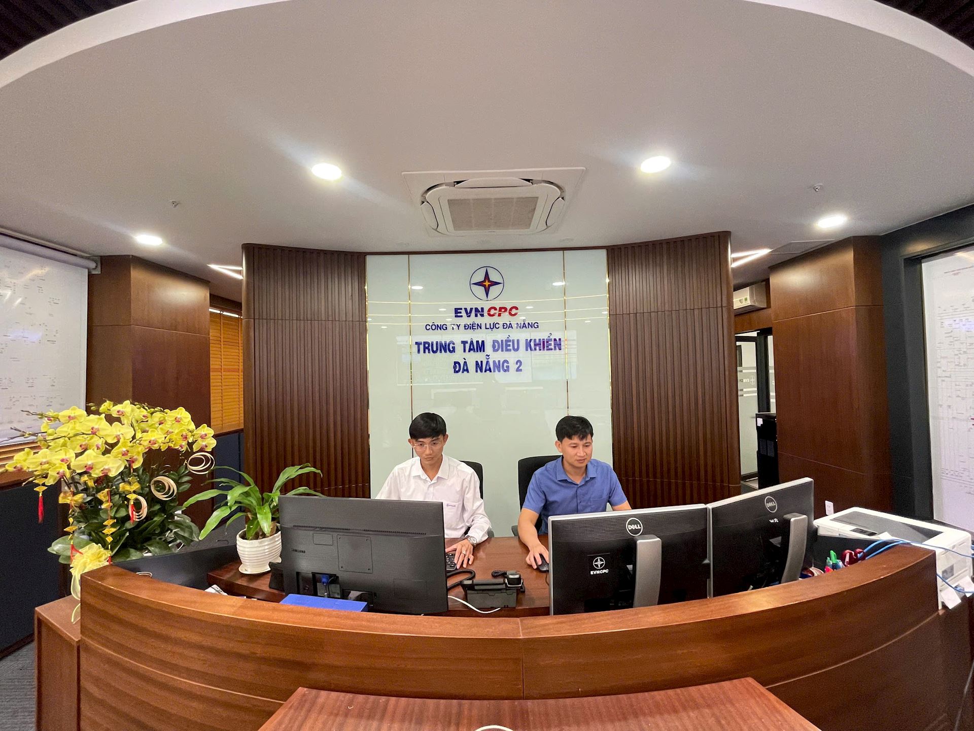 Chuyến xe buýt cận Tết và hành trình sum vầy của những điều độ viên