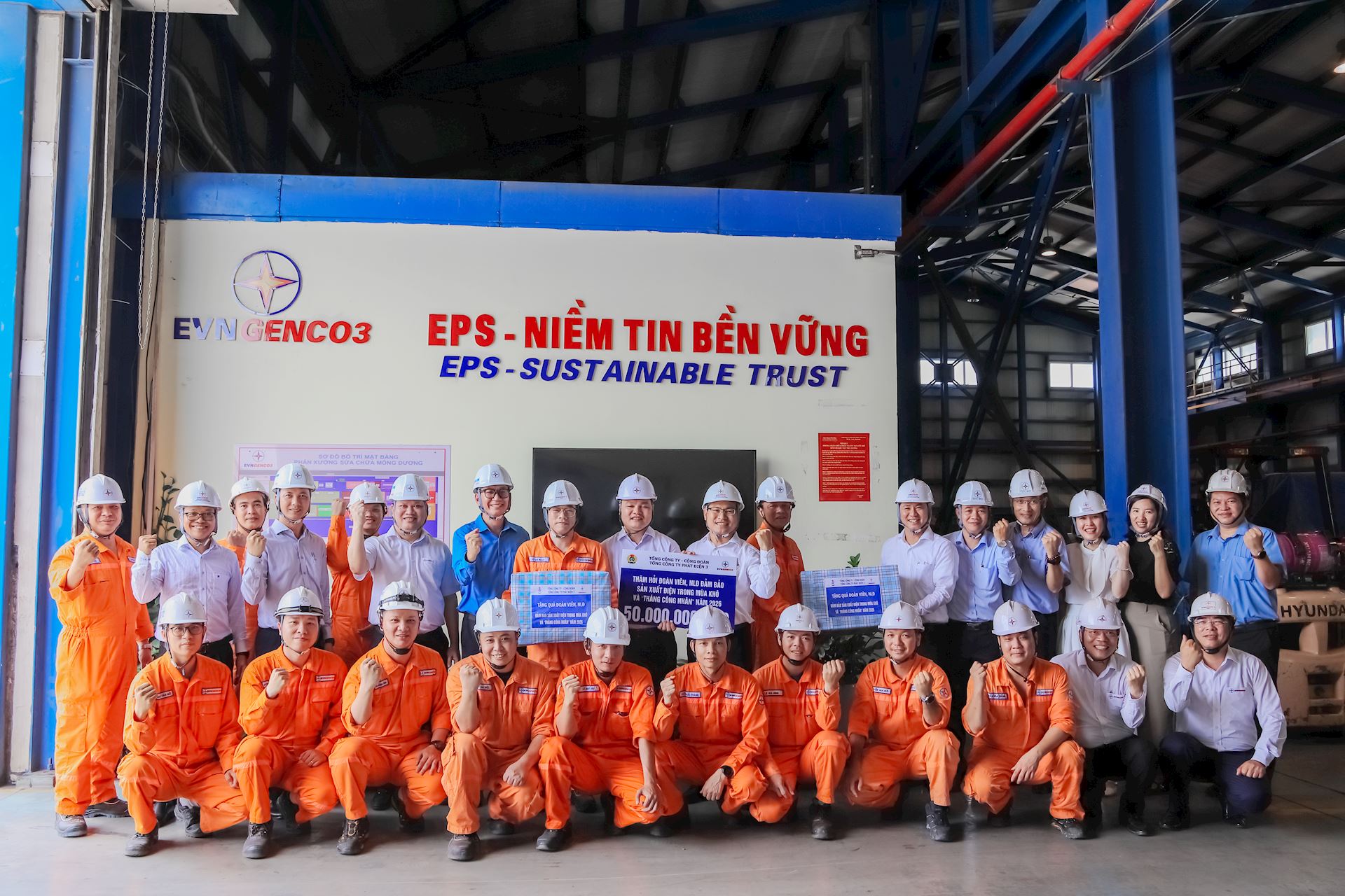 Công đoàn Tổng Công ty Phát điện 3 động viên, chăm sóc sức khoẻ NLĐ đảm bảo cung cấp điện thời tiết nắng nóng và nhân “Tháng Công nhân” năm 2026.  3