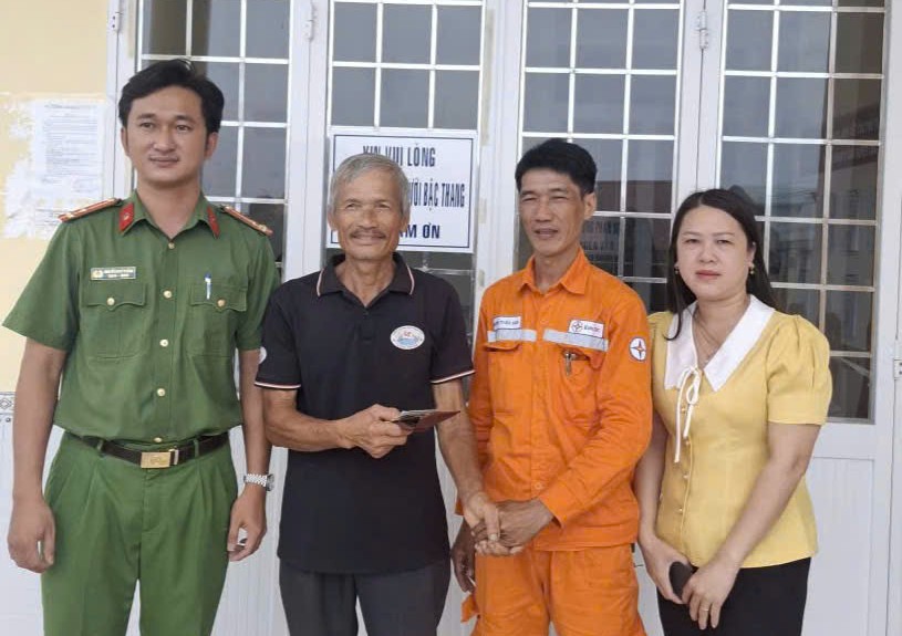 Gương sáng người thợ Điện nơi cực Nam Tổ quốc