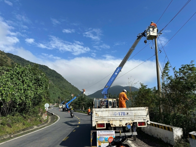 Mùa xuân đến những mái nhà nhỏ