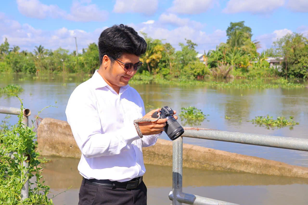 Những phóng viên công trường 4