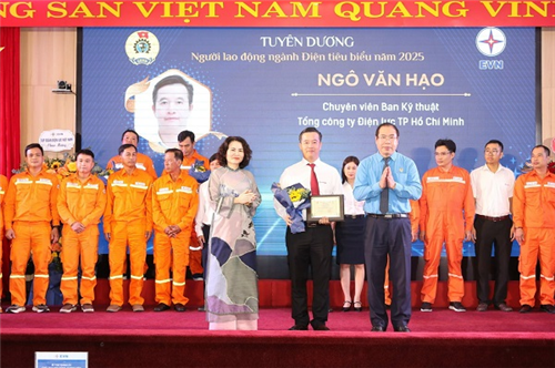 Ngô Văn Hạo – Kỹ sư thầm lặng giữ ánh sáng Thành phố