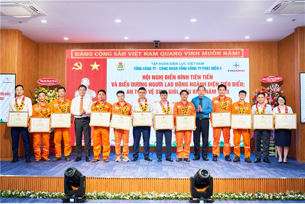 Người kỹ sư góp phần “giữ nhịp” cho “trái tim” các nhà máy điện