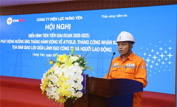 Anh Vũ Mạnh Tùng- Đội trưởng tận tâm của PC Hưng Yên, Người lao động tiêu biểu ngành Điện năm 2025